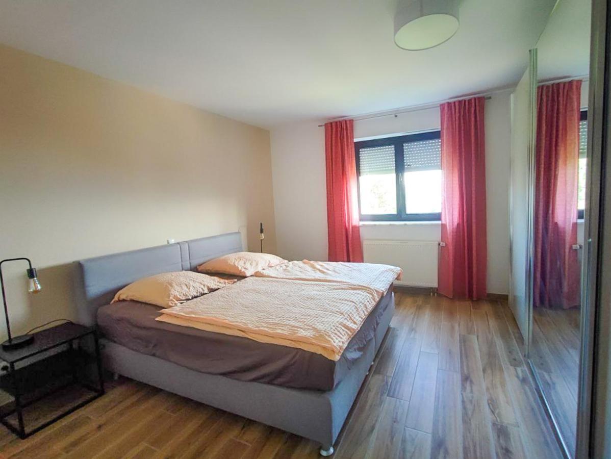 Ferienwohnung Marin - Neu Кастав Экстерьер фото